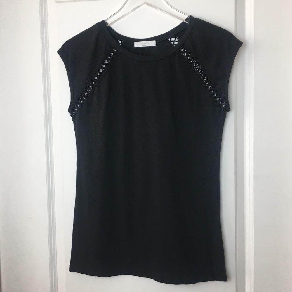 The Pearl | Crocheted Cotton T